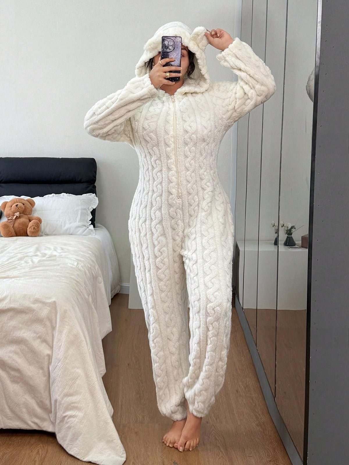 TEDDY Cozy Bear Onesie, White, front